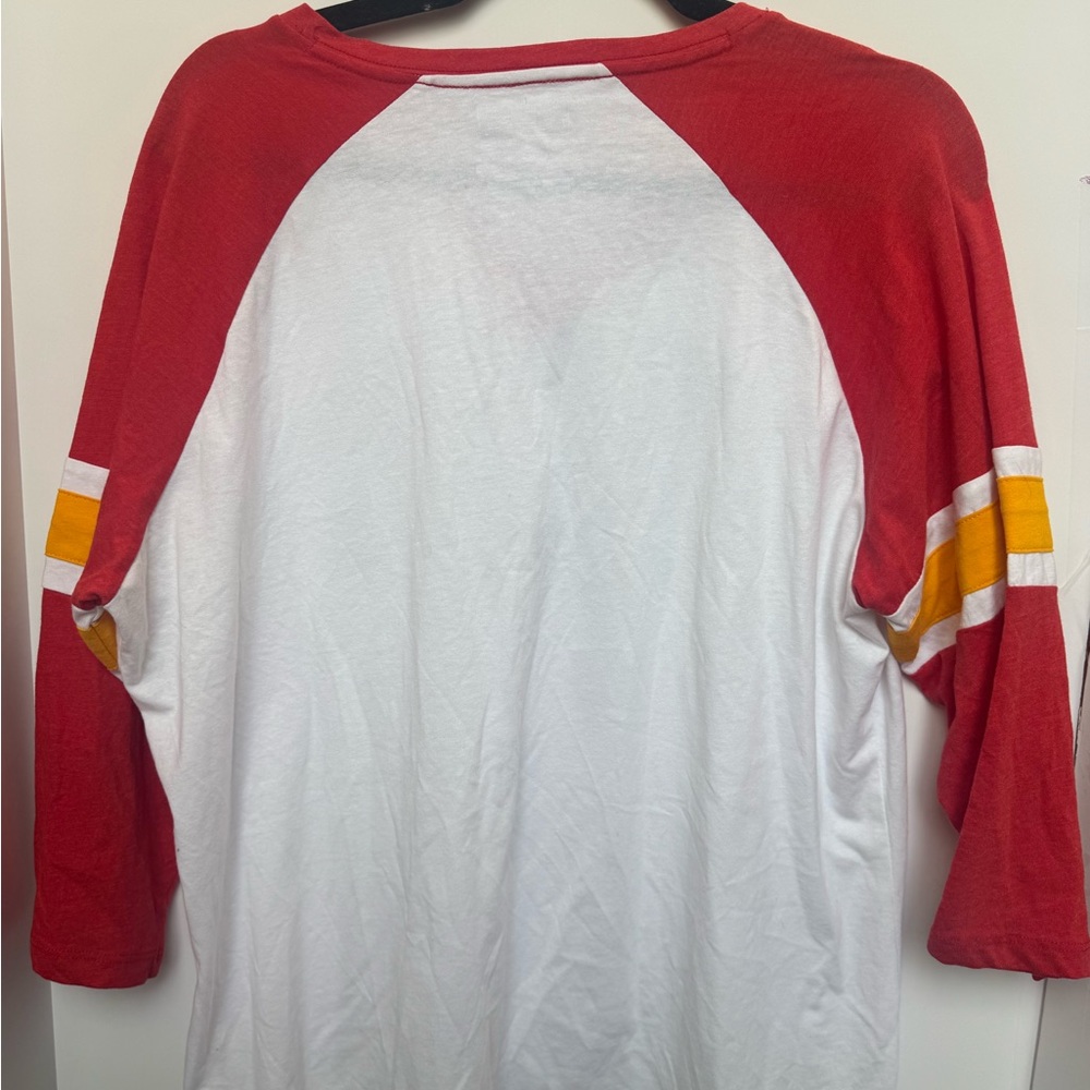 NFL Kansas City Chiefs Women's Red and White V-Neck Top size XL - Picture 5 of 5